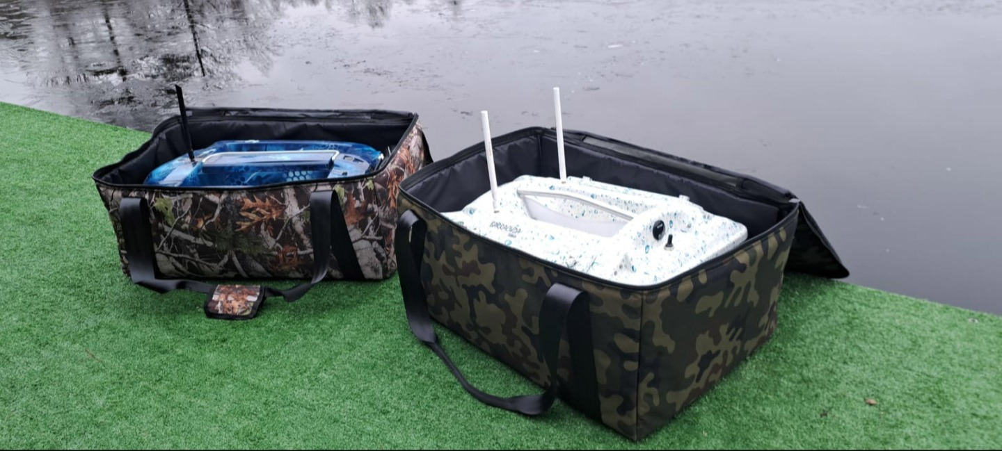 pokrowiec na łódkę zanętową